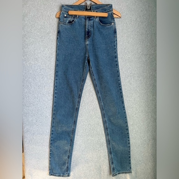 Urban Outfitters Jeans Women’s 27 High Rise Girlfriend - Picture 1 of 5